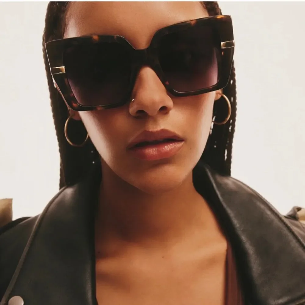 Quay Australia Tortoiseshell Square Sunglasses with Gradient Smoke Lenses